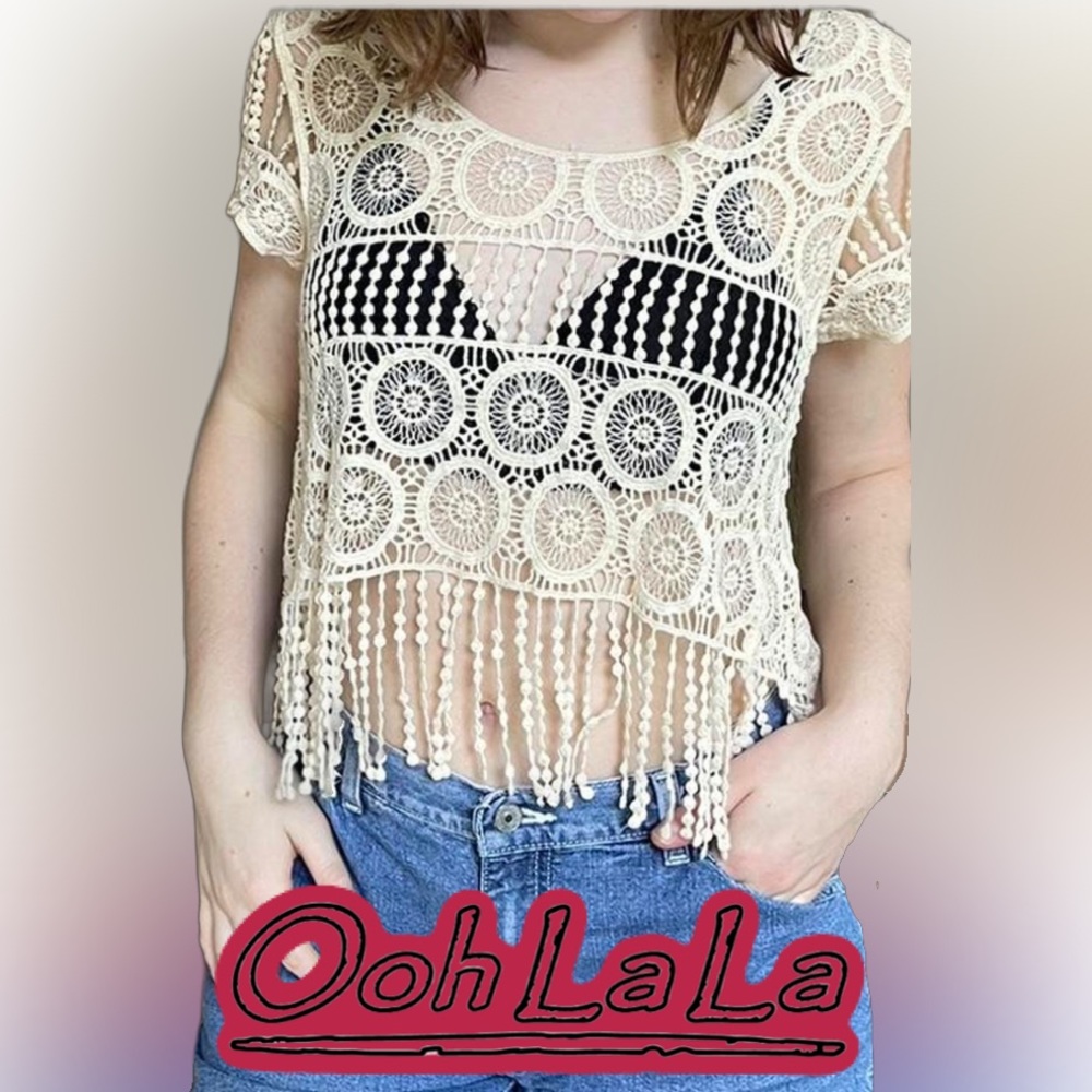 🌺Ooh La La festival core boho cropped crochet knit top w fringe tassle hem🌸🌺